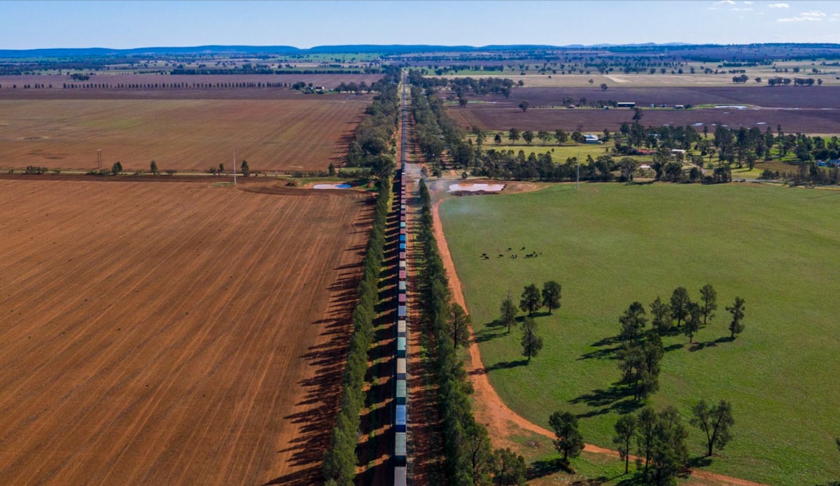 Inland Rail to take 200,000 trucks off the road each year