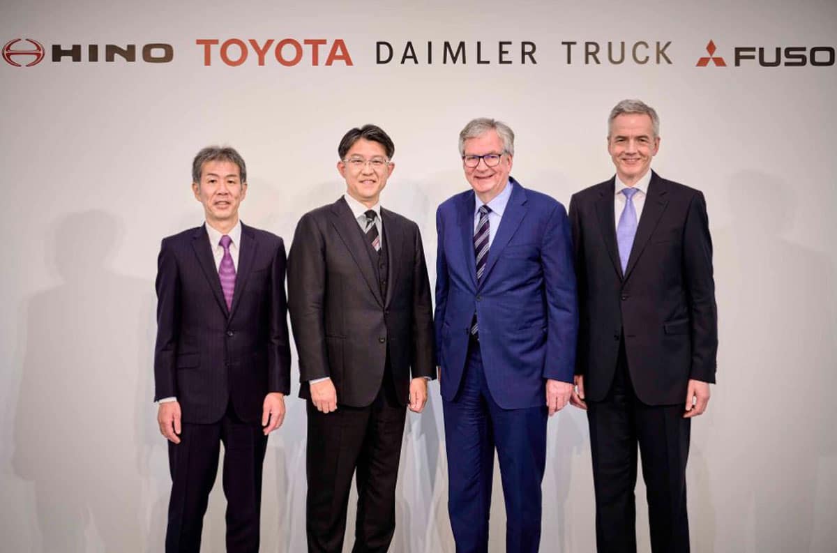 Fuso and Hino announce plans for merger - Vimarsana News