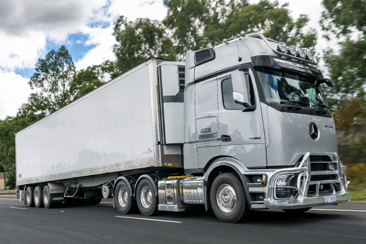 Actros ProCabin delivers fuel savings for CoolTrans