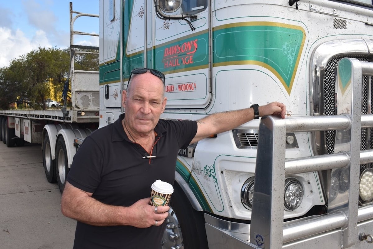 25 years in the job for veteran Wodonga-based truckie